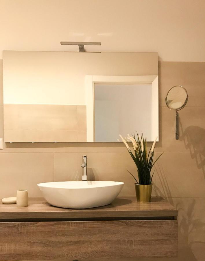 אוטרנטו Odra Suites מראה חיצוני תמונה